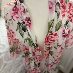 Show Me Your MuMu Floral Kimono with Red and Green Hues